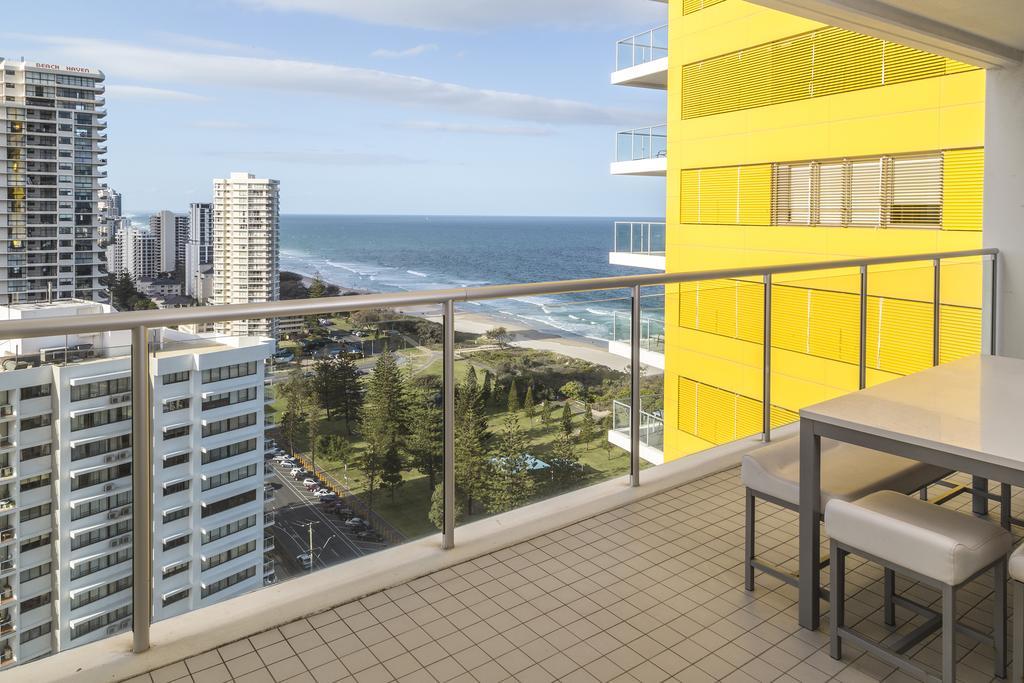 Ultiqa Air On Broadbeach Gold Coast Exteriér fotografie